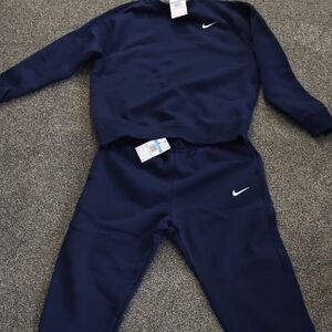 Nike men's Navy Blue Sweat Suit